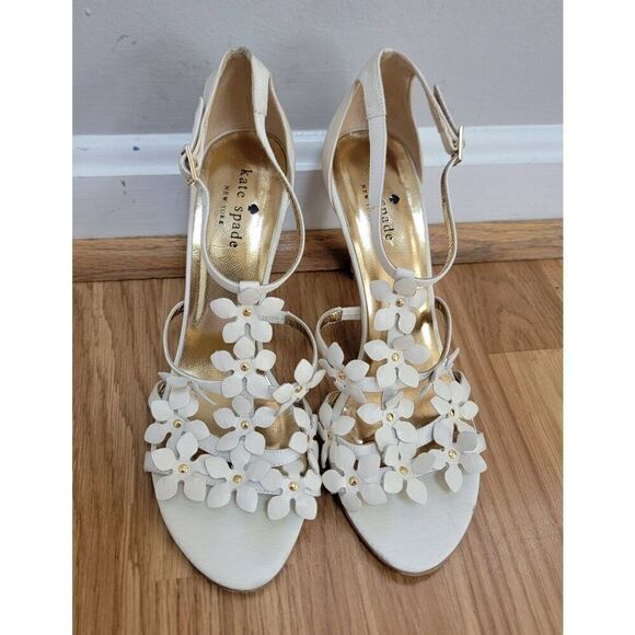 Kate Spade Strapy Flower Sandals 6.5 - Picture 1 of 6